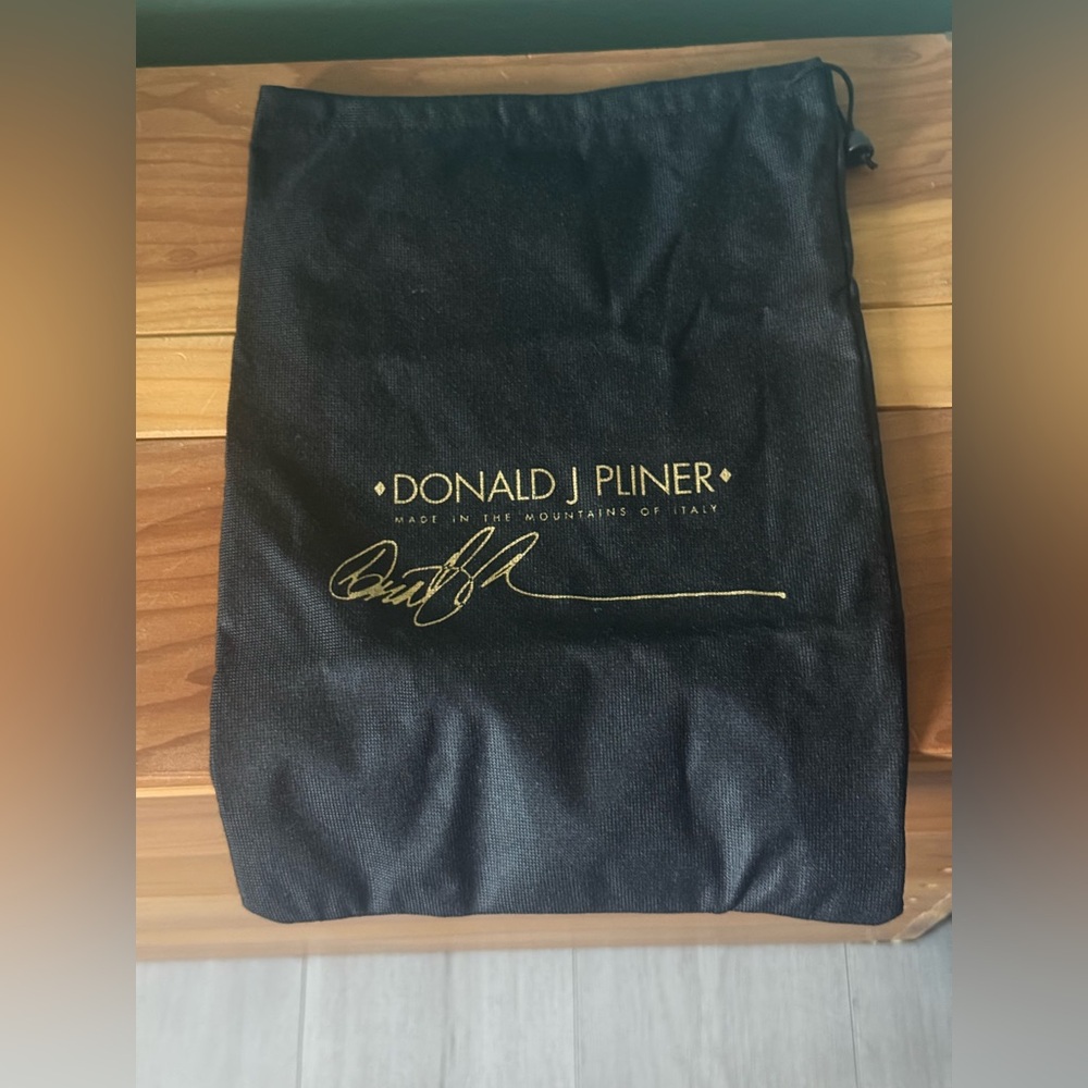 Donald J Pliner Black Storage Dust Bag 10x14" Drawstring Gold Logo